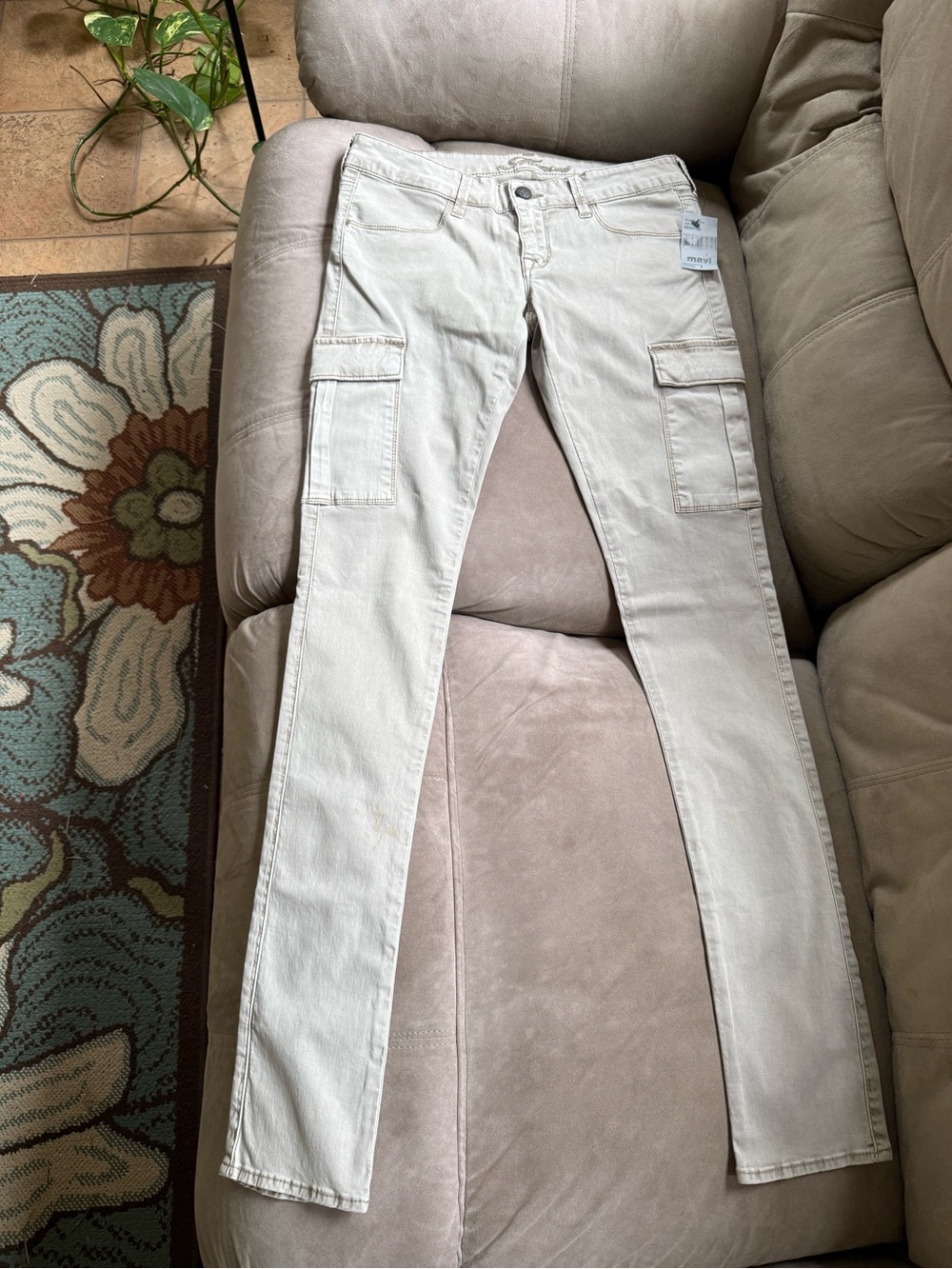 Mavi Women Low Rise Straight Leg Cargo Jeans in Light Beige
